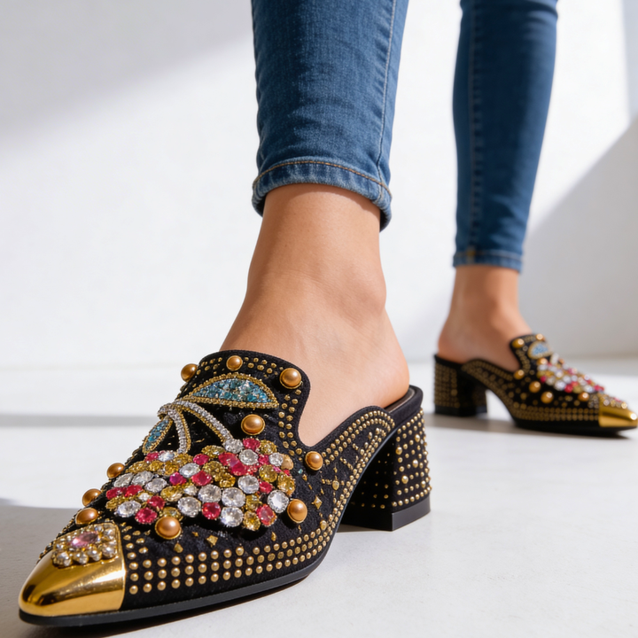 Odette Cherry Belle Heels — packaging