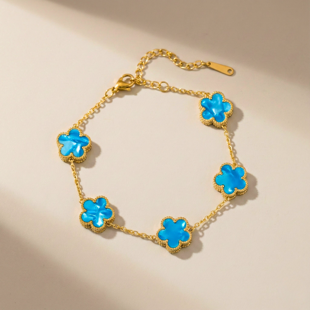 Aurora Shine Clover Charm Bracelet — side view