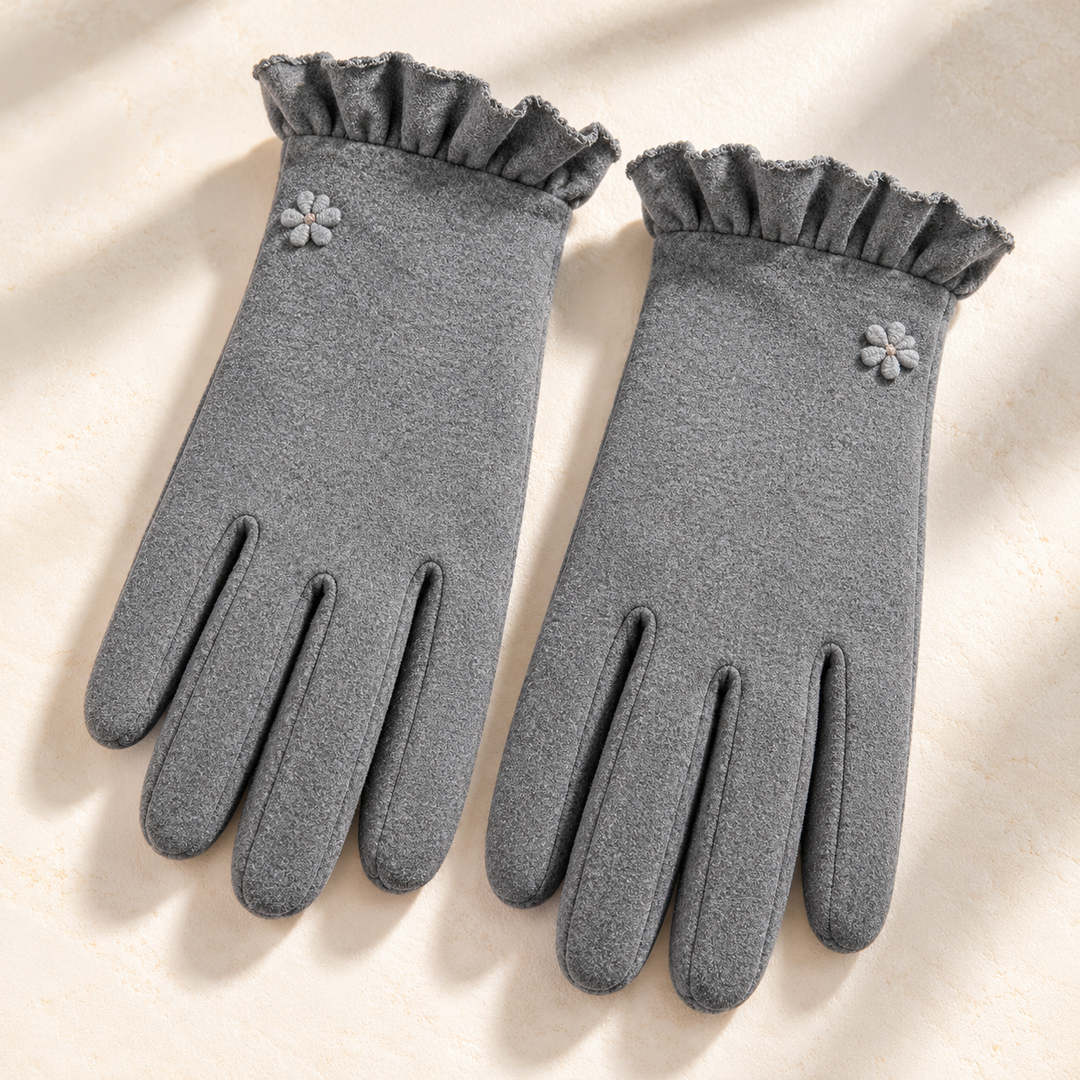Banff Ruffle-Cuff Touchscreen Gloves