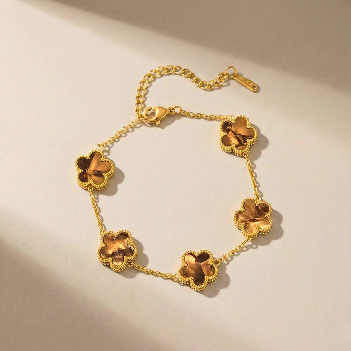 Aurora Shine Clover Charm Bracelet — detail view