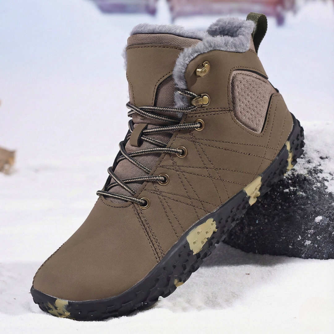 Alder Ridge Trek Boot — side view