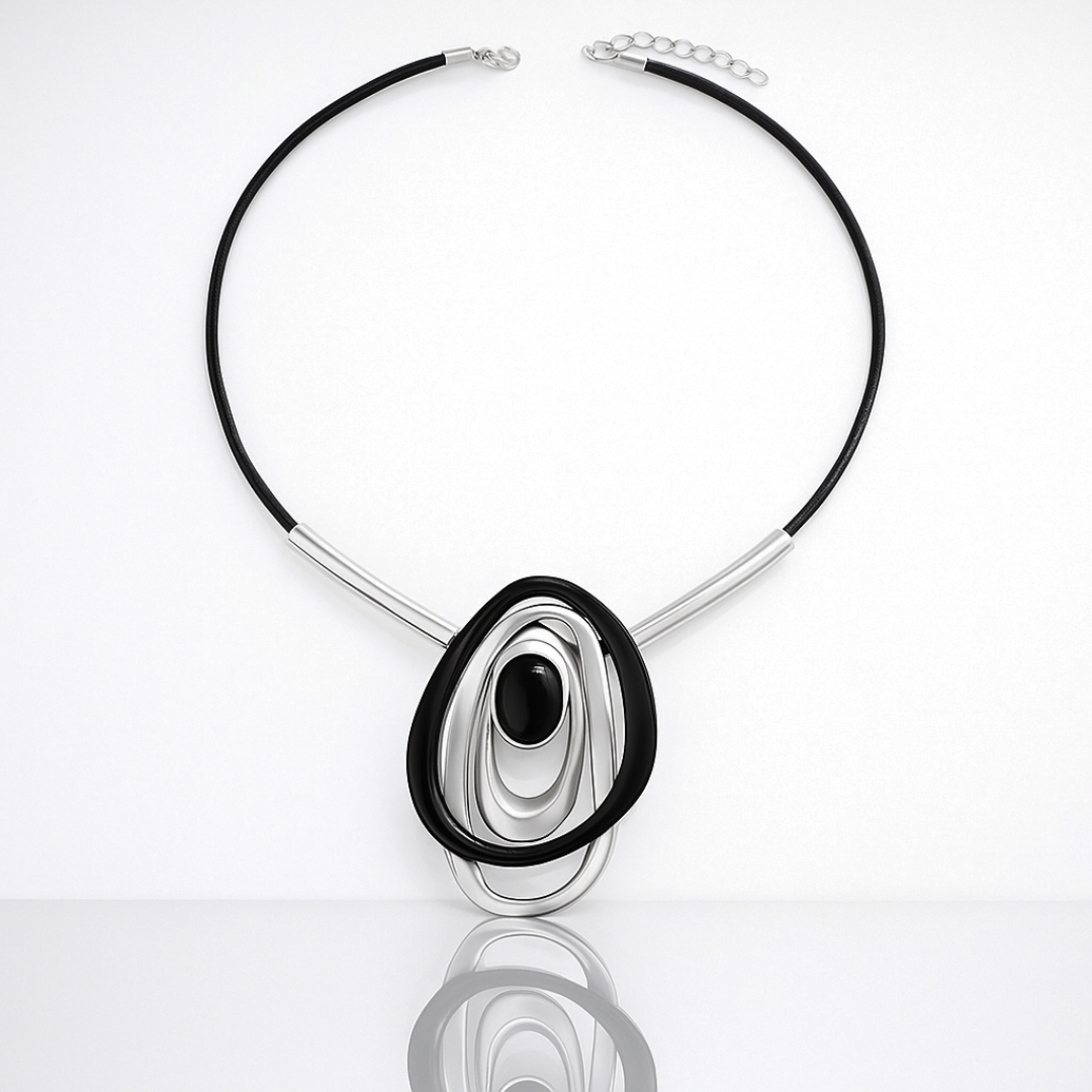 Aurora Rogue Necklace — alternate view