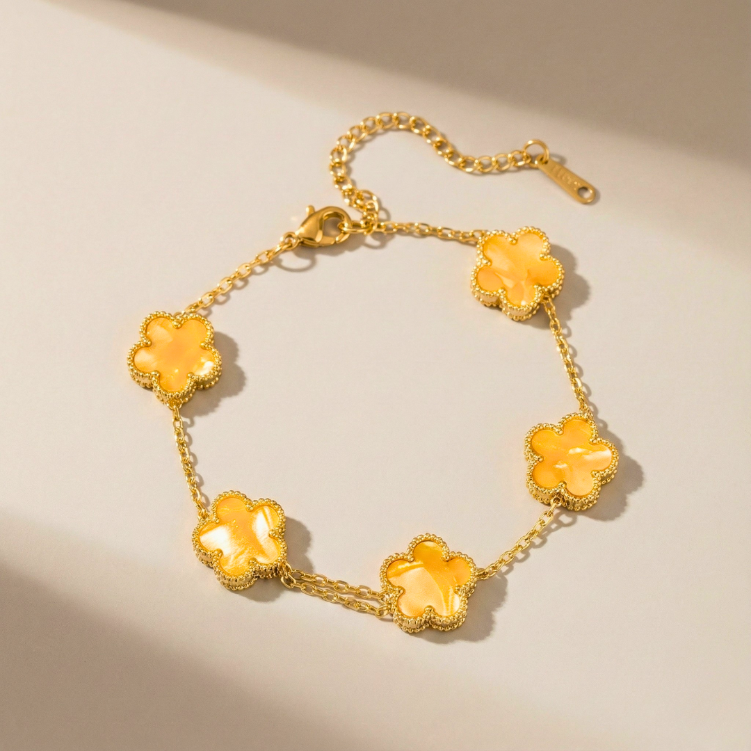 Aurora Shine Clover Charm Bracelet — back view
