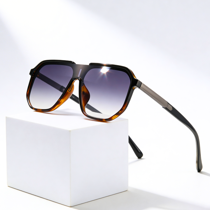 Mercer Drift Aviators — lifestyle shot