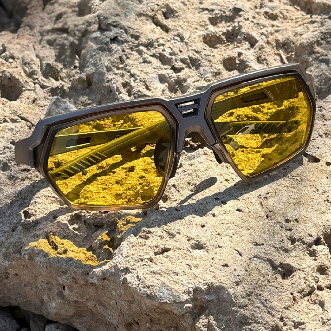 Strata Sunmasters — styling shot