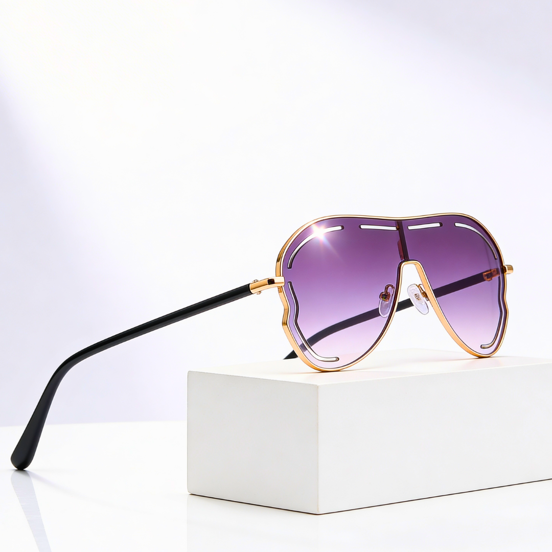 Dahlia Ray Aviators — styling shot
