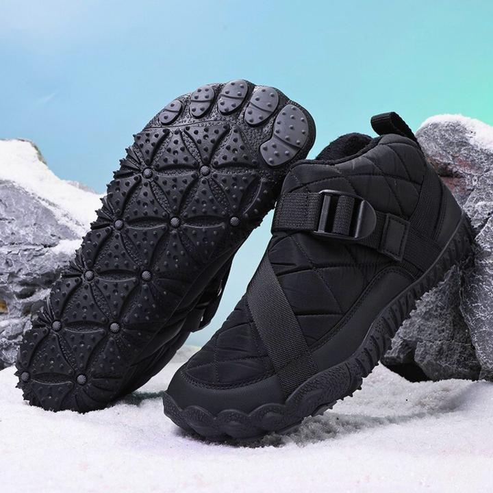 Alder Ridge Winter Shoes — detail view