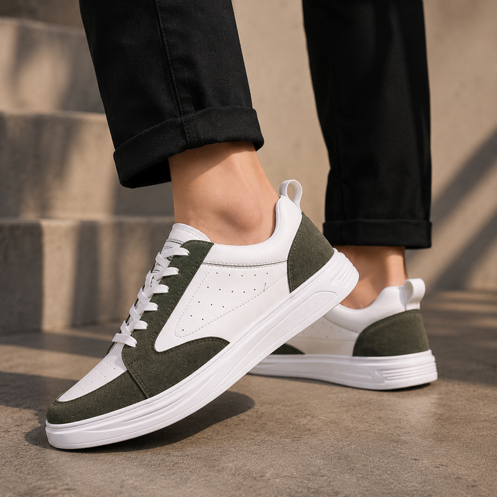 Hudson Court Sneakers