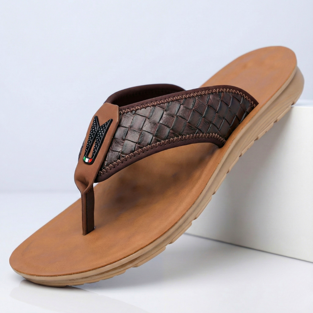 Cassari Slides — side view