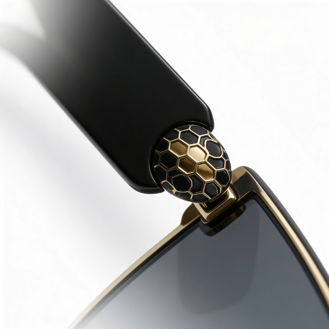 Amalfi Shade Rays — styling shot