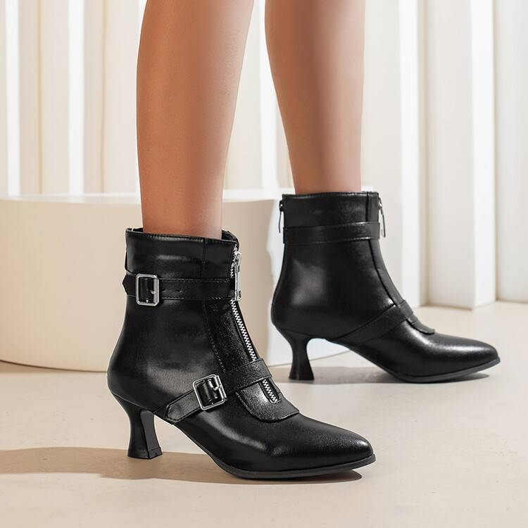 Harper Lane Kitten Zip Boots — close-up detail