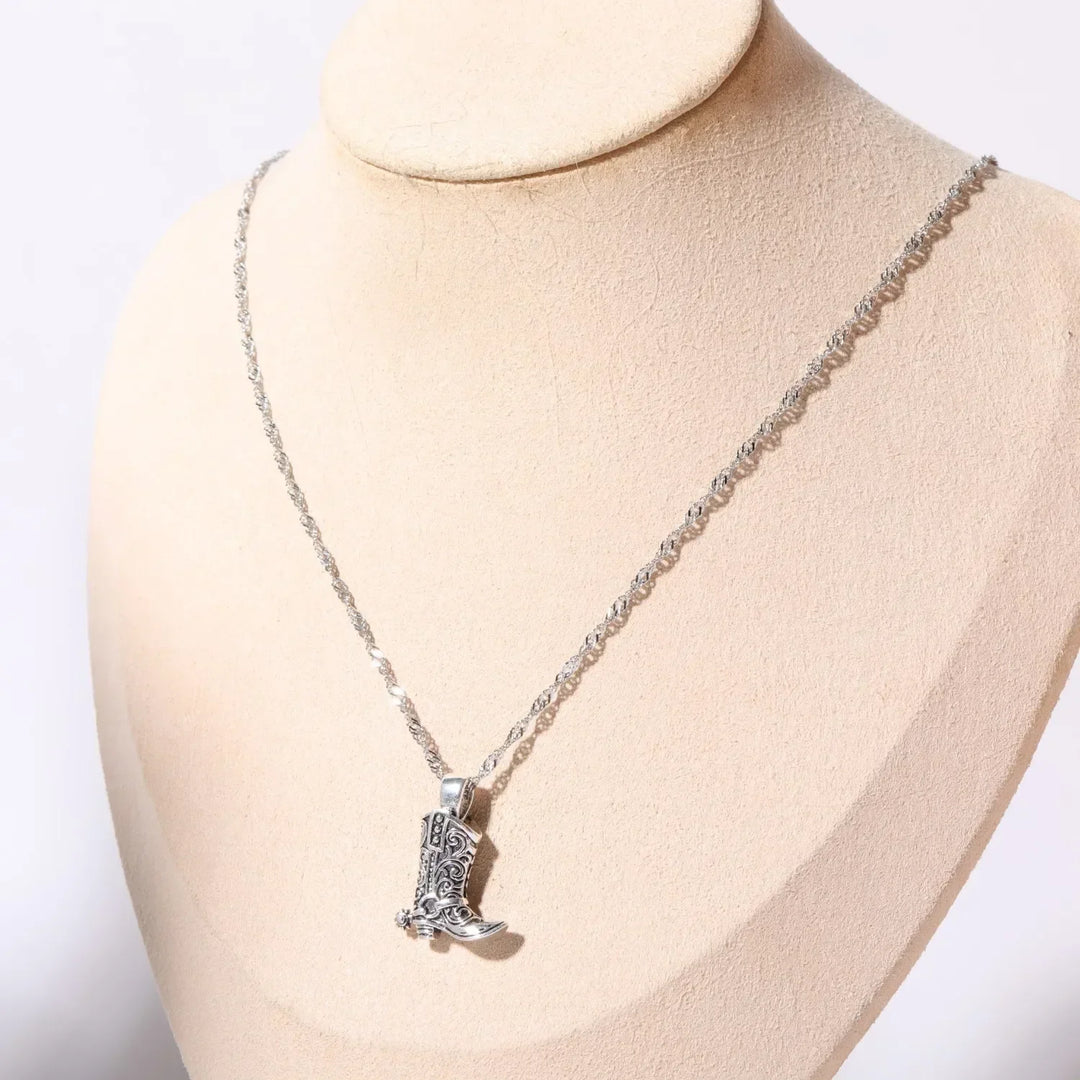 Wild Heart Cowgirl Necklace — close-up detail