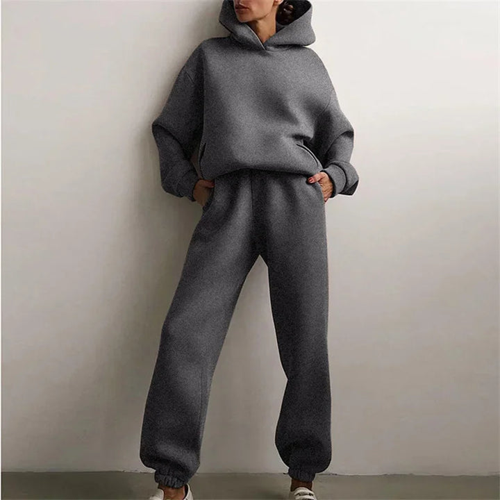 Snug Mode Two-Piece Set — close-up detail