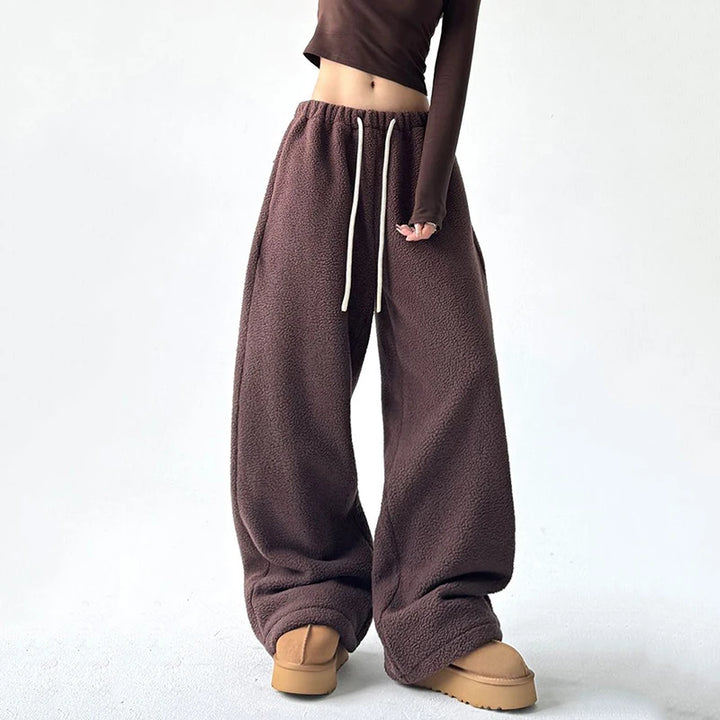 The Oslo Fleece Pants — alternate view