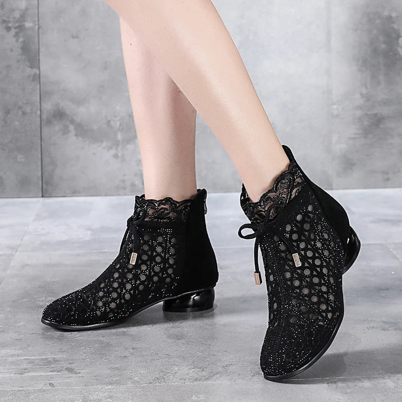 Valencia Lace Boots — detail view