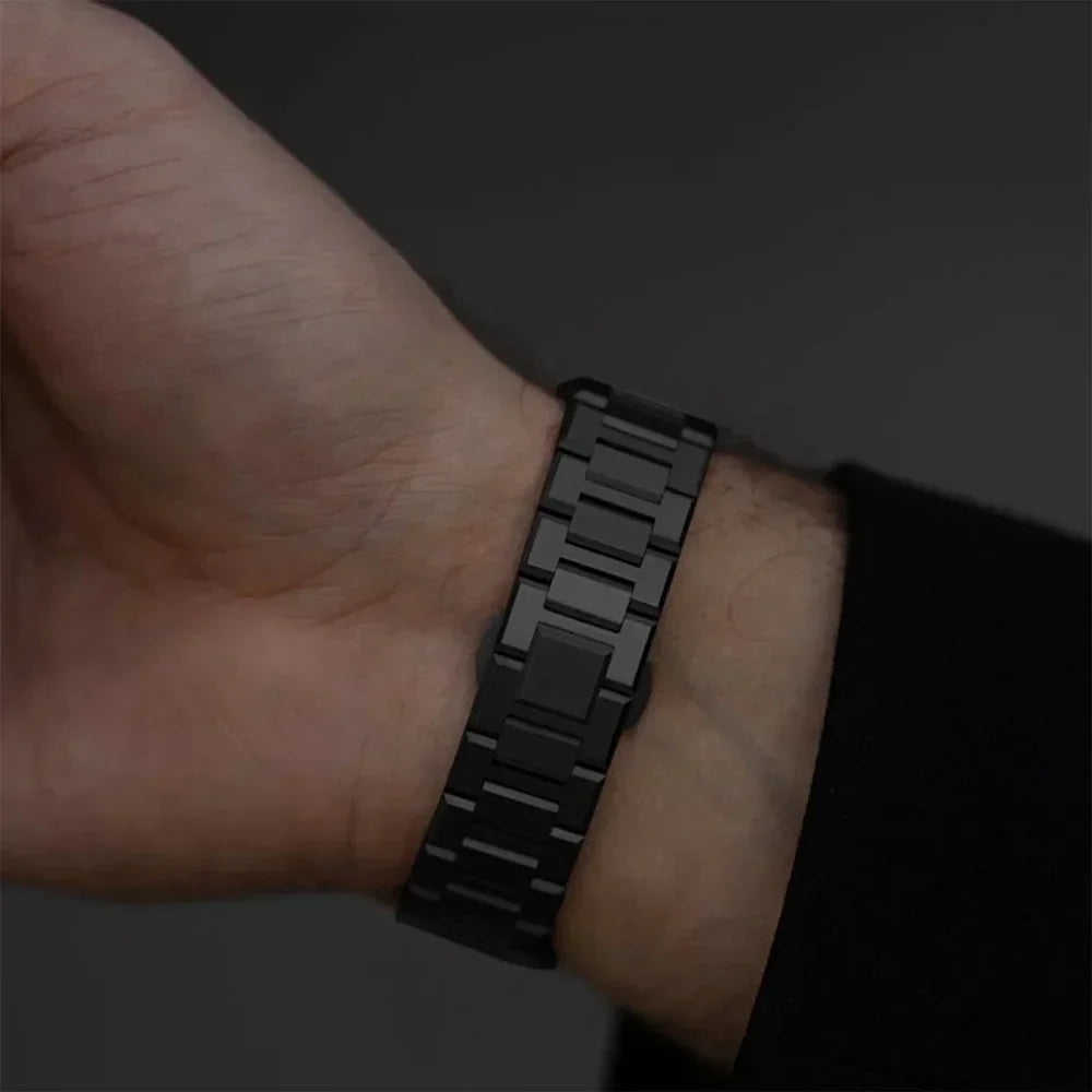 SteelEdge Apple Watch Case — lifestyle shot