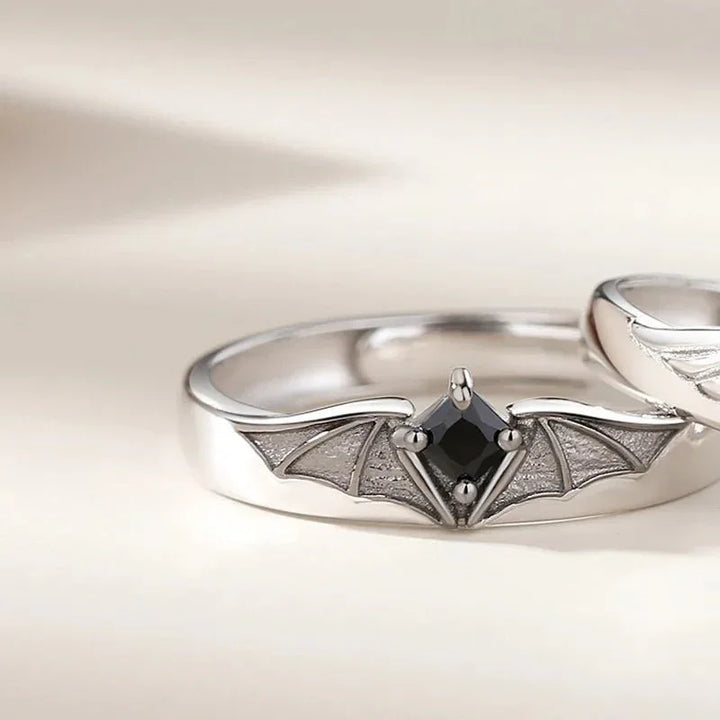 Darkness & Light Forever Ring Set — detail view