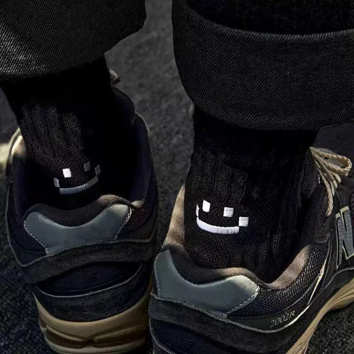 MoodShift Crew Socks- 4 Pack — side view