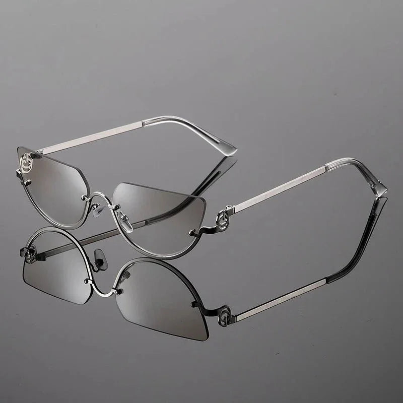 Lyra Lustra Cat Eye Shades — detail view