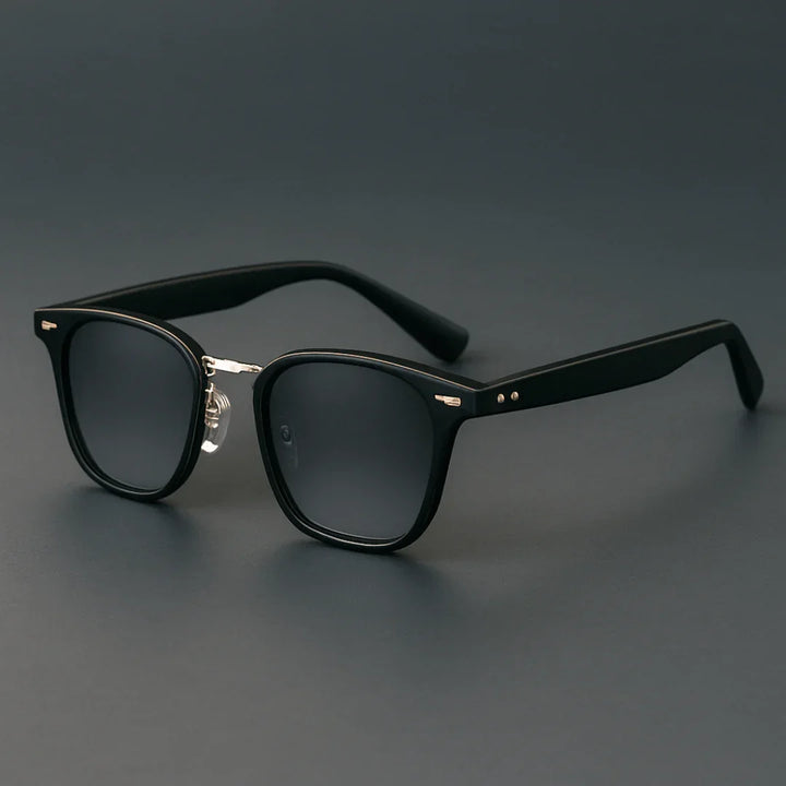 TrendyShades