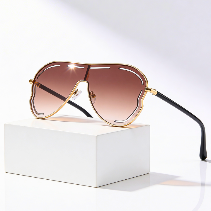 Dahlia Ray Aviators — lifestyle shot