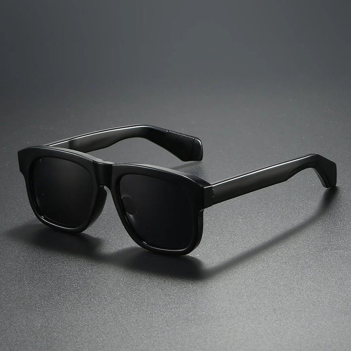 Delta Verge Shades — close-up detail