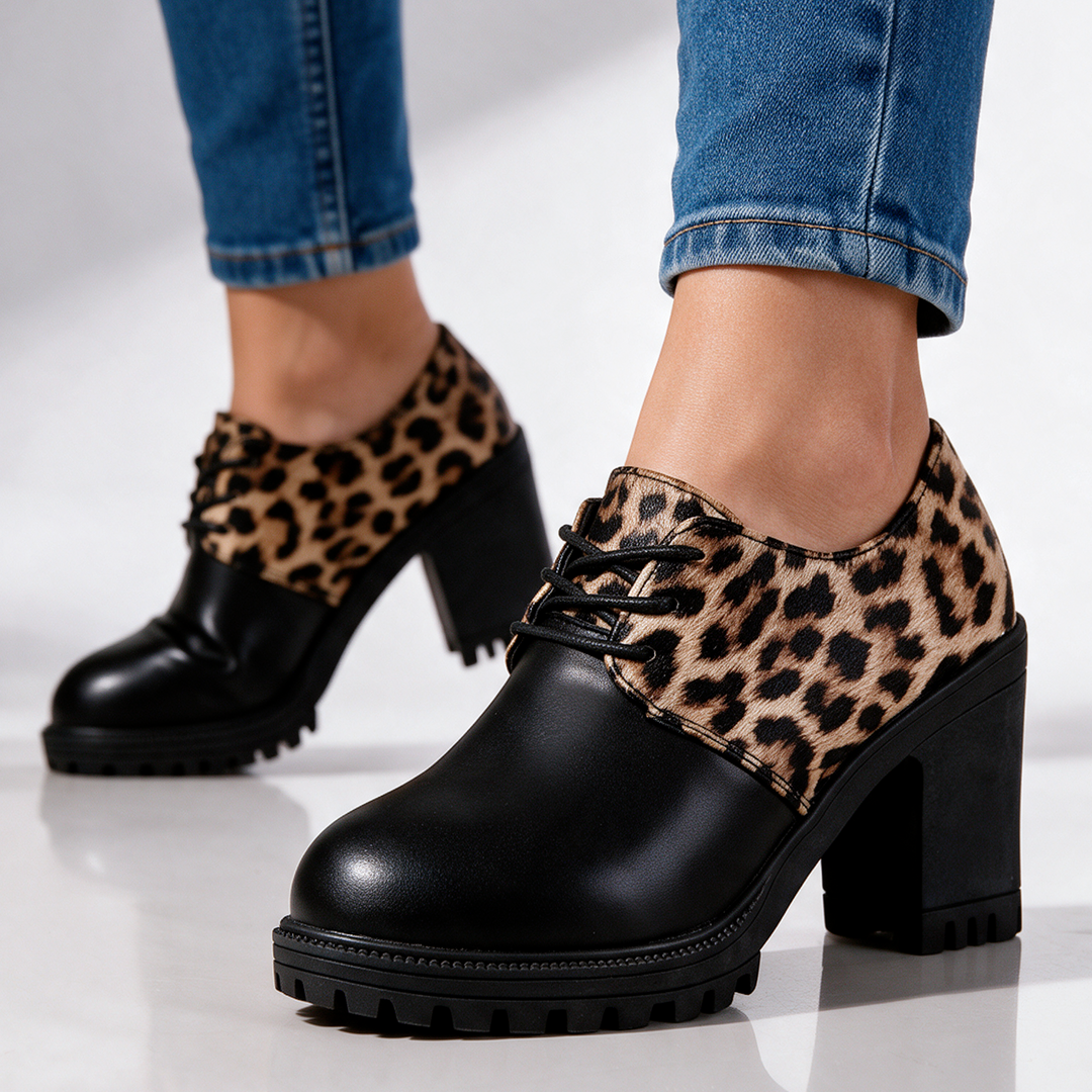 Savannah Heeled Oxfords