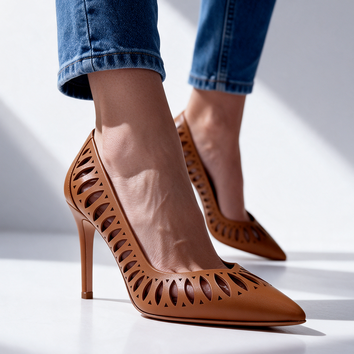 Vivienne Cutout Pumps