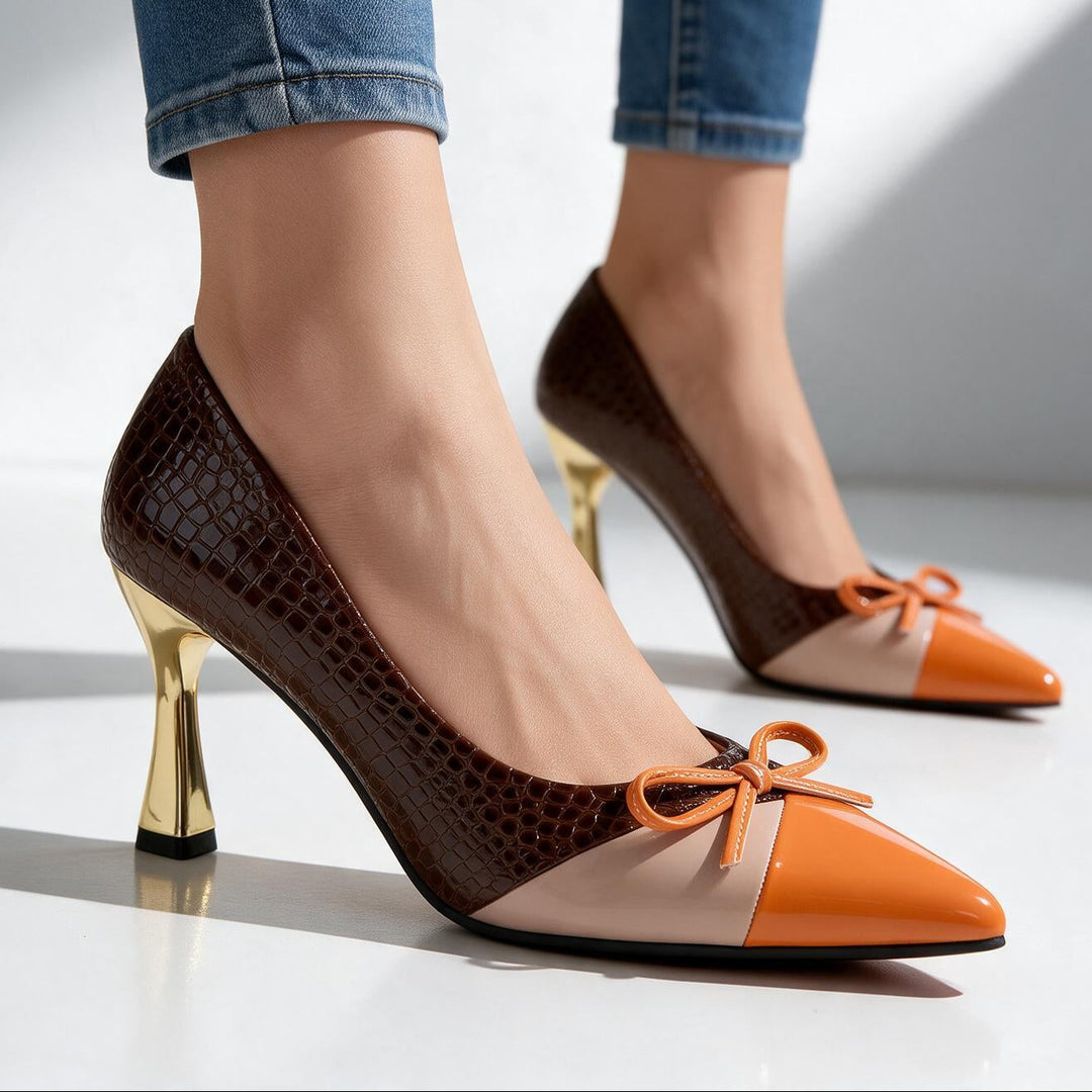 Vivienne Signature Croc Pump