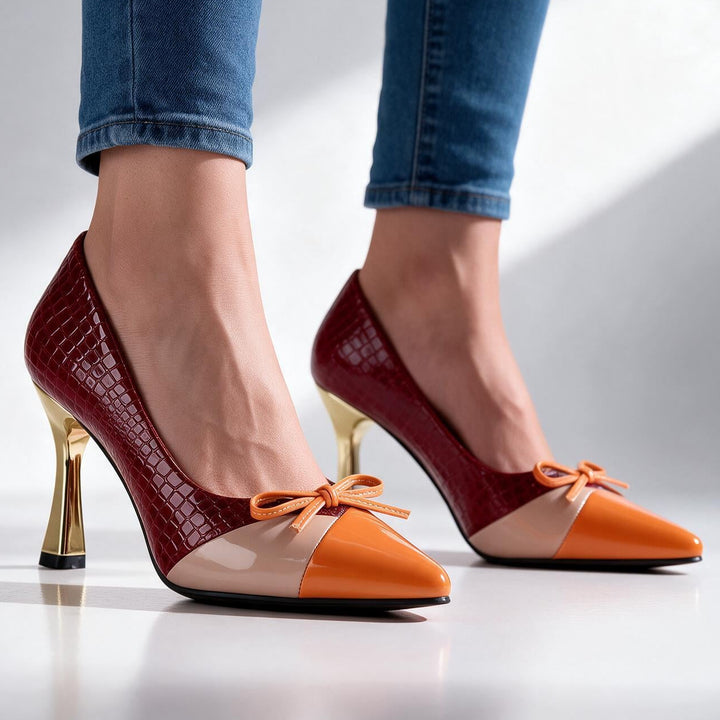 Vivienne Signature Croc Pump