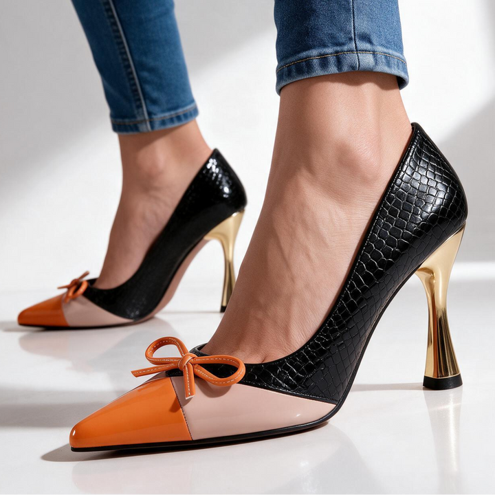 Vivienne Signature Croc Pump